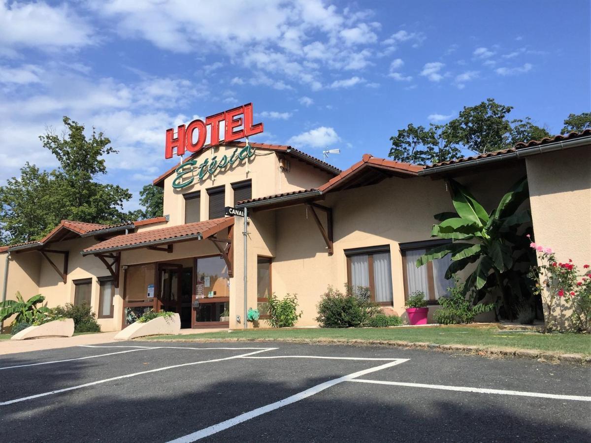 Hotel Etesia Feurs Exterior photo